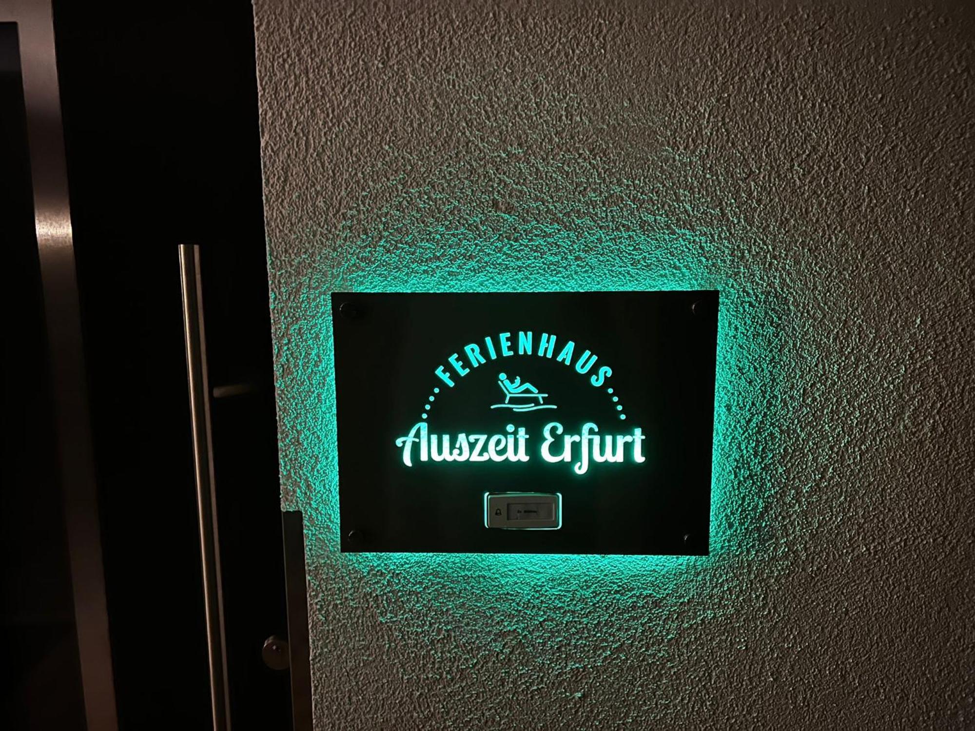 Auszeit Erfurt - Stilvoller Bungalow Mit Parkplatz - Zentrumsnah Exterior foto